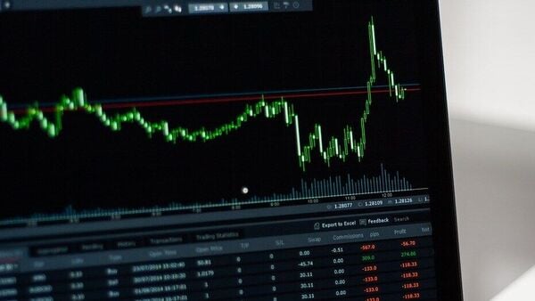 From ₹100 to Goldmine: This Small-Cap Stock Skyrockets 600% in 5 Years!